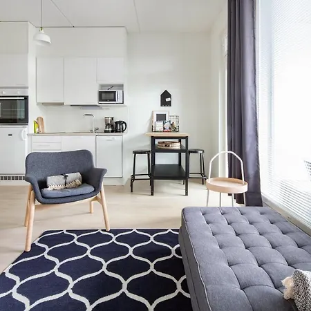 Cozy Scandinavian Near Airport Апартаменты